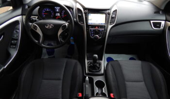 Kompakt HYUNDAI I30  2013 Benzyna Manualna FWD (przód) Szary 5 5 Niemcy Metalik full