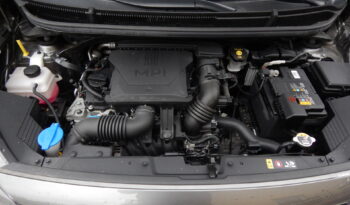 Auta małe KIA Picanto  2022 Benzyna Manualna FWD (przód) Szary 5 4 Niemcy Metalik full