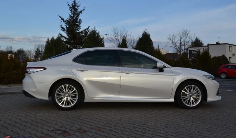 Toyota Camry 2.5 Hybrid Executive CVT full