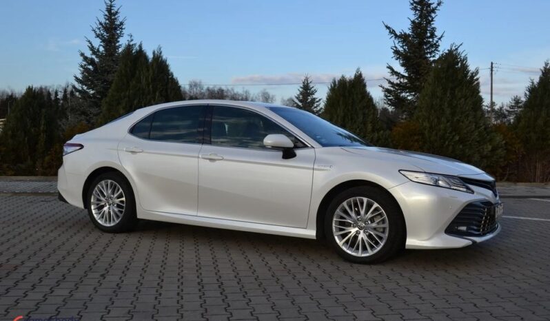 Toyota Camry 2.5 Hybrid Executive CVT full