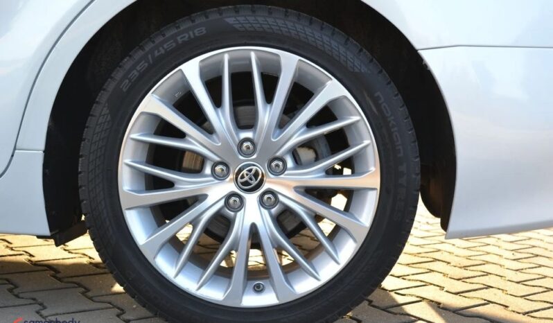Toyota Camry 2.5 Hybrid Executive CVT full