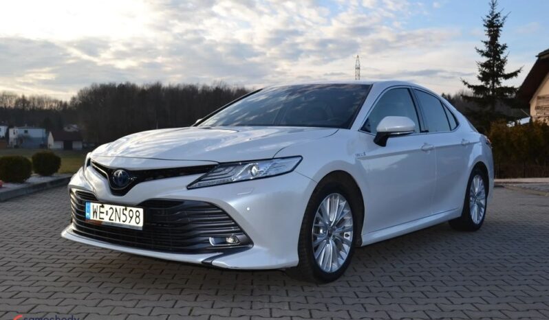 Toyota Camry 2.5 Hybrid Executive CVT full