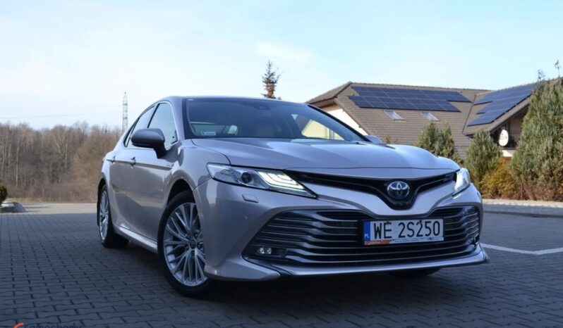 Toyota Camry 2.5 Hybrid Executive CVT full
