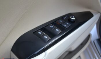 Toyota Camry 2.5 Hybrid Executive CVT full