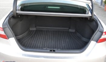 Toyota Camry 2.5 Hybrid Executive CVT full