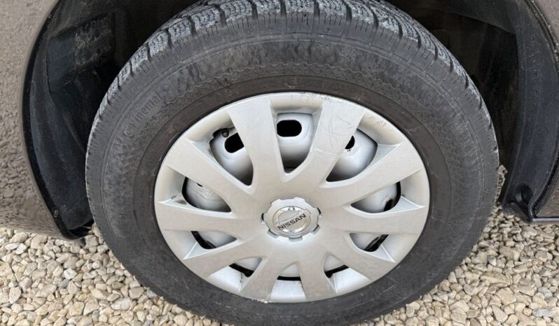 Nissan Nv300 full