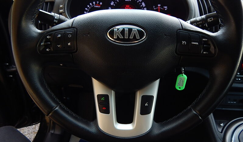 SUV KIA Sportage  2013 Benzyna Manualna FWD (przód) Czarny 5 5 Niemcy Metalik full