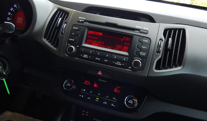 SUV KIA Sportage  2013 Benzyna Manualna FWD (przód) Czarny 5 5 Niemcy Metalik full