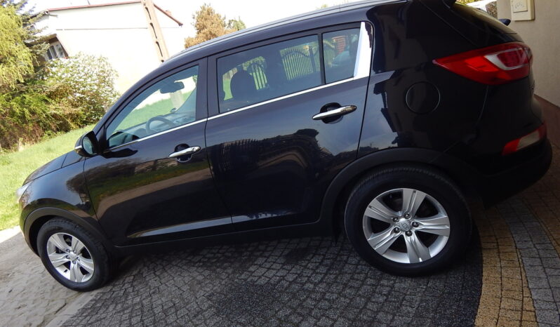 SUV KIA Sportage  2013 Benzyna Manualna FWD (przód) Czarny 5 5 Niemcy Metalik full