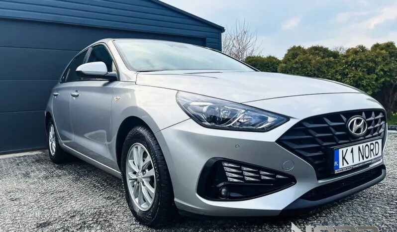 Hyundai i30 1.5 DPI Classic + full