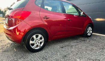Kia Venga 1.4 CRDi M full