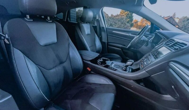 Ford Mondeo 2.0 TDCi Titanium PowerShift full