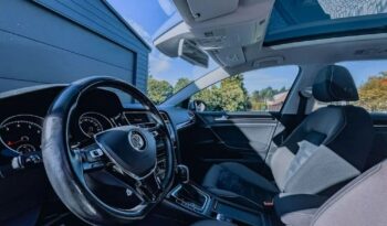Volkswagen Golf full