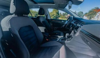 Volkswagen Golf full