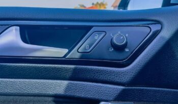 Volkswagen Golf full