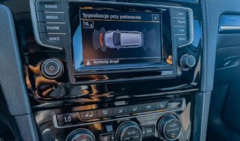 Volkswagen Golf full
