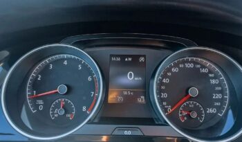 Volkswagen Golf full