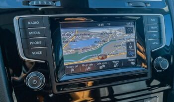 Volkswagen Golf full