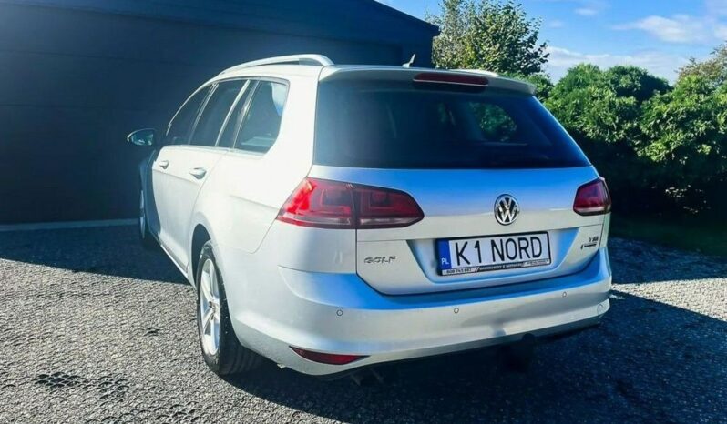 Volkswagen Golf full