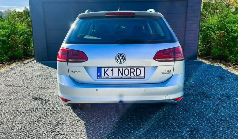 Volkswagen Golf full