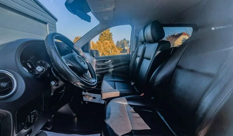 Mercedes-Benz Vito full