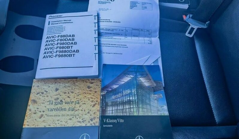 Mercedes-Benz Vito full