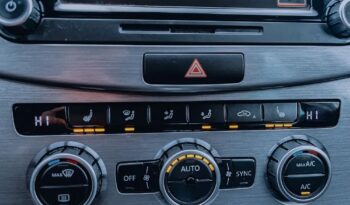 Volkswagen Passat full