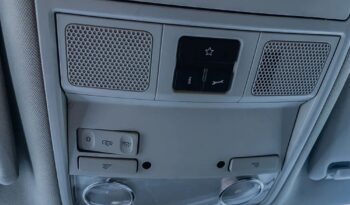 Volkswagen Passat full