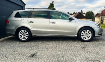 Volkswagen Passat full
