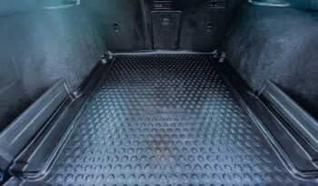 Volkswagen Passat full