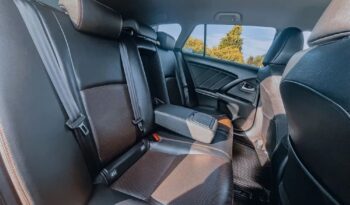 Toyota Avensis 1.6 D-4D Prestige full