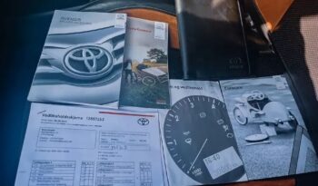 Toyota Avensis 1.6 D-4D Prestige full