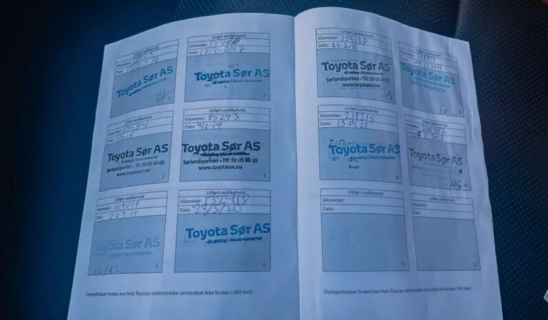 Toyota Avensis 1.6 D-4D Prestige full