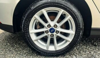 Ford Focus 1.0 EcoBoost Trend full