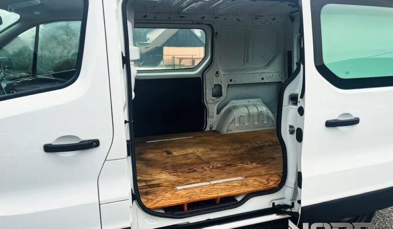 Nissan NV300 1.6 dCi MR`14 E6 3.0t full