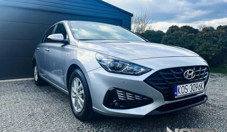 Hyundai i30 1.5 DPI Classic + full
