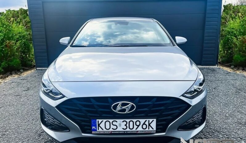 Hyundai i30 1.5 DPI Classic + full