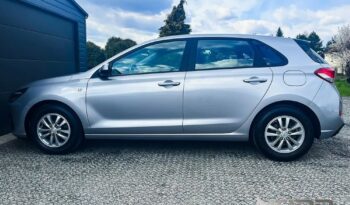 Hyundai i30 1.5 DPI Classic + full