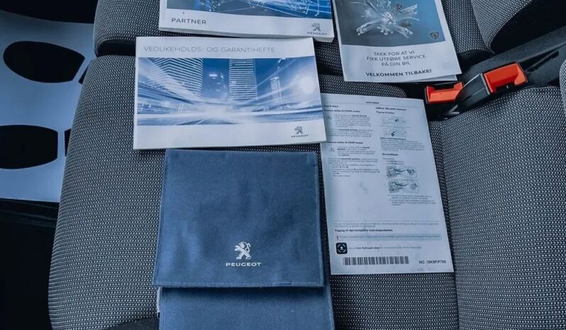Peugeot Partner 4×4 1.5 BlueHDi Long Asphalt full