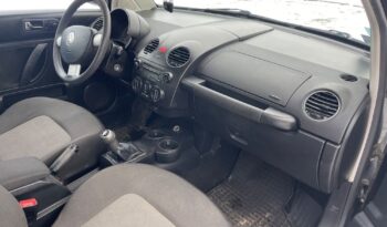Volkswagen New Beetle 1.9 TDI full