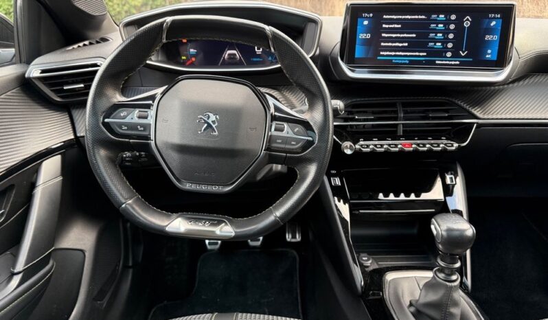 Peugeot 208 full