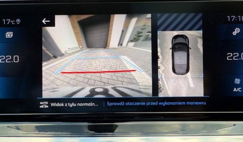 Peugeot 208 full