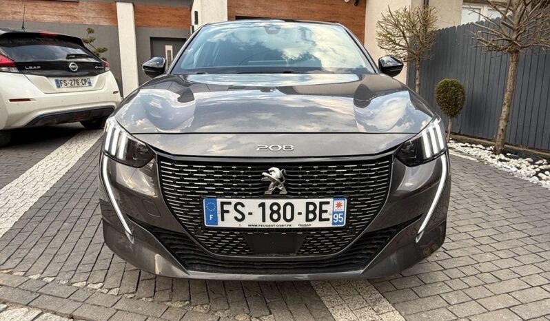 Peugeot 208 full