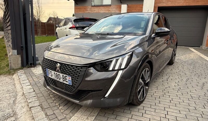Peugeot 208 full
