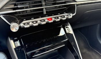 Peugeot 208 full