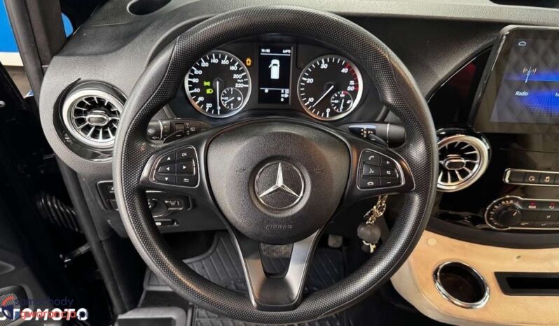 Mercedes-Benz Vito full