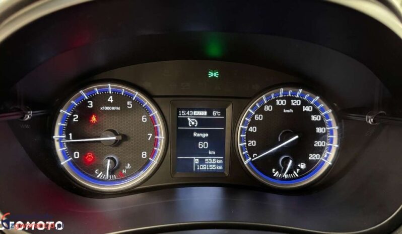 Suzuki SX4 S-Cross full