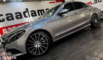 Mercedes-Benz Klasa C full