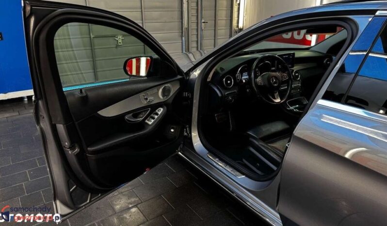 Mercedes-Benz Klasa C full