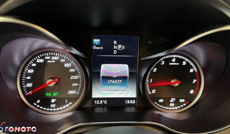 Mercedes-Benz Klasa C full